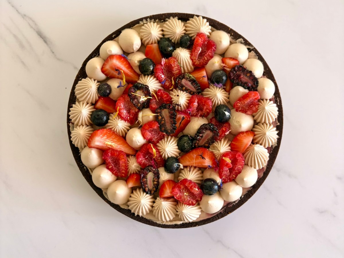 Crostata cacao, kinder e frutti di bosco 🍫 🫐🍓